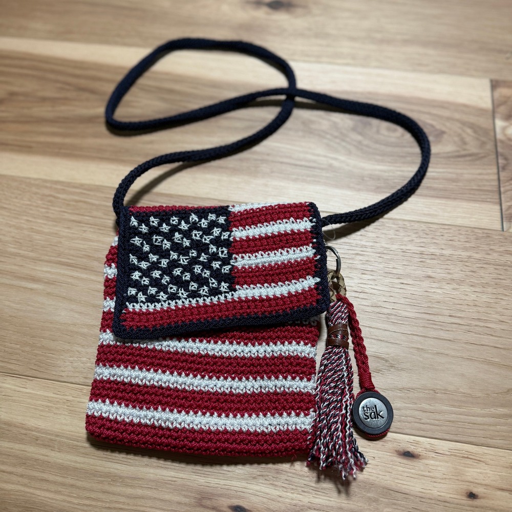 The Sak Crossbody Bag Women Small Red White Blue American Flag Crochet Vintage